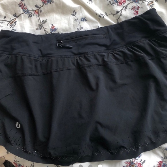 Lululemon Skort - Picture 2 of 3